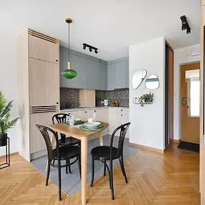 https://powisle-solec-city-centre.warsawhotelspoland.com