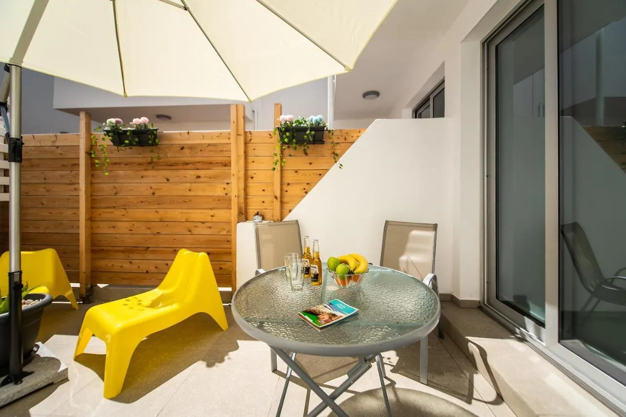 Spiros Luxury Apartments Ajia Napa